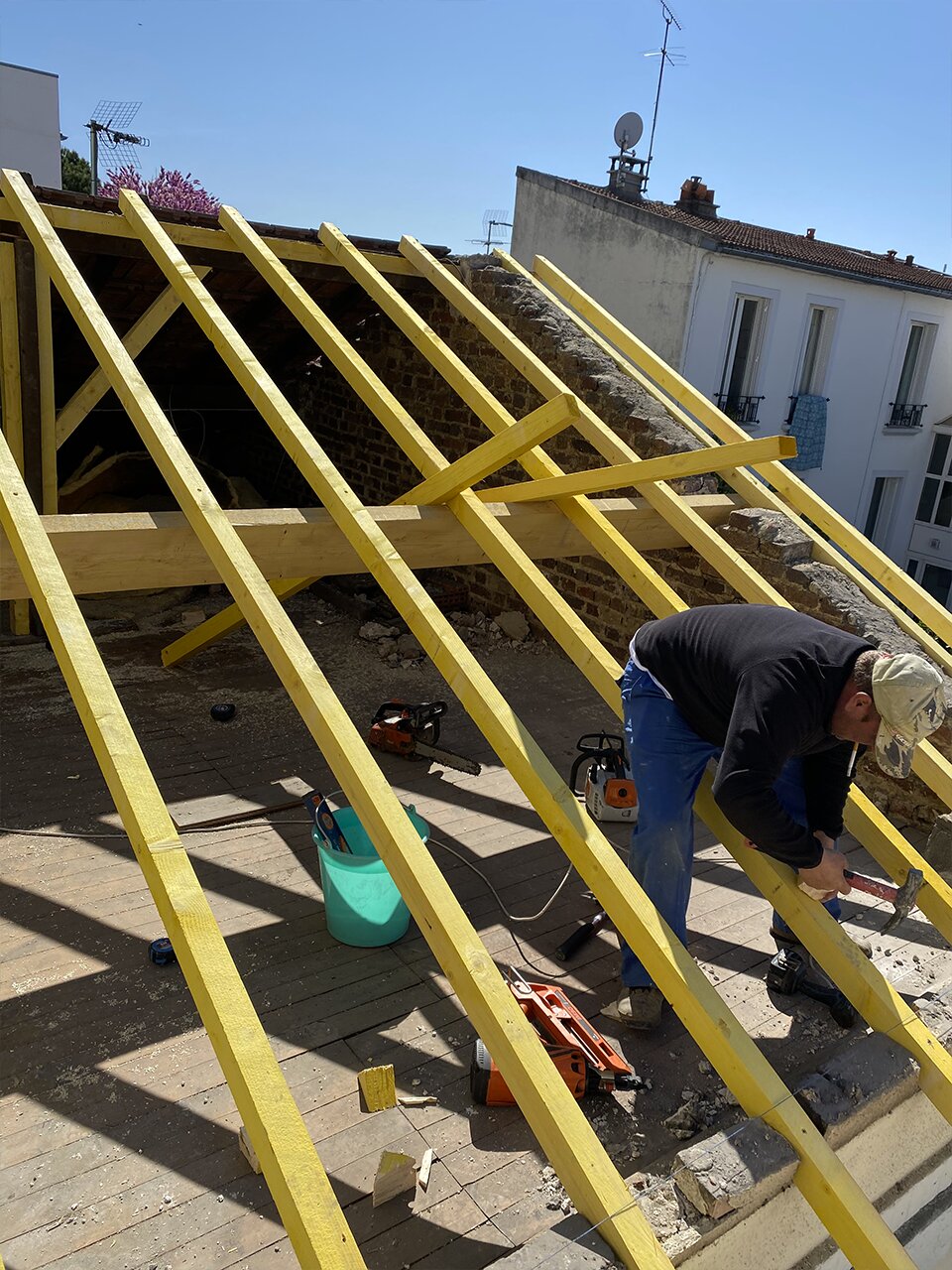 Entreprise de couverture à Suresnes (92150) dans les Hauts de Seine (92)